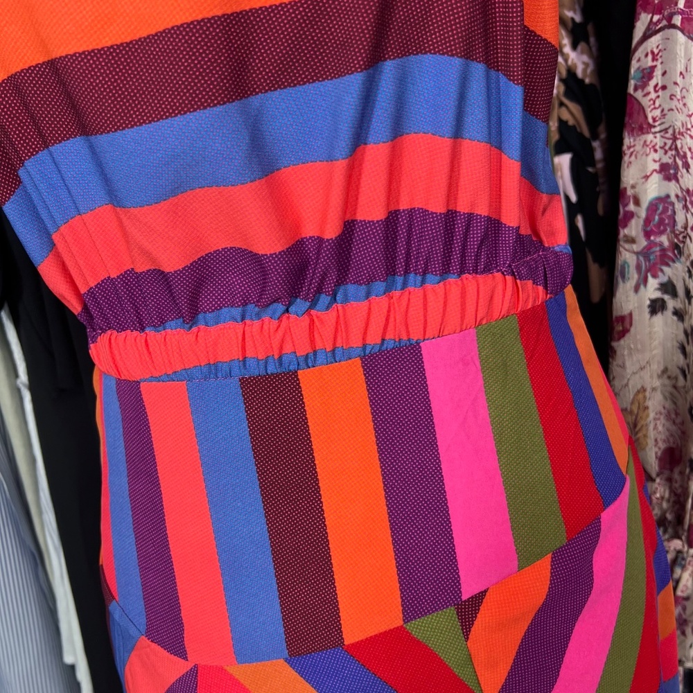 👗|•A NEW DAY•| V-Neck Belted Colorful Dress Size Small - Picture 5 of 7